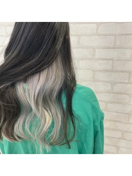 ビス リアン 川口店(Vis lien) インナーカラー／ホワイトカラー／