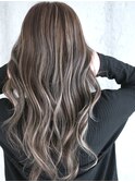 ハイライトショートヘアレイヤーカットダブルカラー