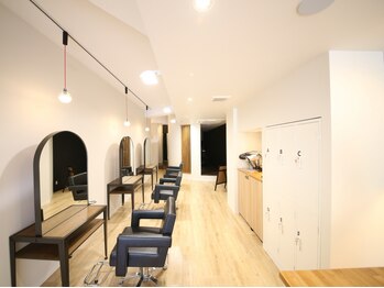 ヘアーサロンアルス(Hair Salon Ars)の写真/【都島駅】経験豊富なスタイリストがお迎えする上質SALON◇あなたの魅力をグッと引き出すご提案を―。