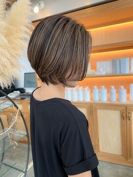 ナジック(749) デザイン重視☆白髪ぼかしハイライト