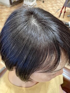アイニ 河内小阪店(aini) 白髪ぼかしカラー白髪ぼかしハイライト大人ショート30、40、50代