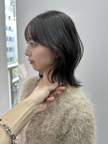 エトラ 渋谷店(etora)&nbsp;◎外ハネレイヤーミディアムダークグレージュカラー