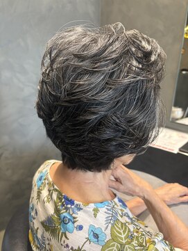 ユウシヘアー(Yushi Hair) ショート。