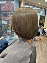 コラソン(corazon)&nbsp;前上がりボブアッシュベージュ