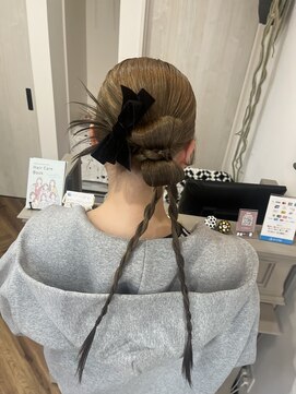 ウルー(Uruu-) リボンシニヨン