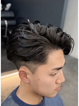 バース 河原町店(BIRTH) 韓国へアカルマパーマワックスなしセンターパート黒髪ウルフ