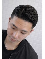 ゼロスバーバー(0's BARBER SHOP) アイロンパーマ/バーバースタイル/フェード/アップバング