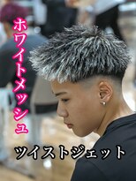 ルースト 心斎橋店(ROOST) MEN’S HAIR/サーフカール/刈り上げセンターパート/心斎橋