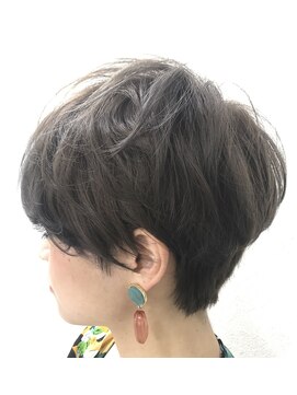 美容室 パルス 静岡鷹匠店(PALS) カーキアッシュ