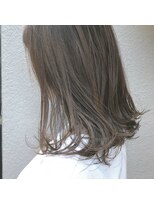 コロ(COLO)&nbsp;【COLO 吉祥寺 都甲菜穂】透明感ベージュ