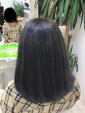 アルターシェリー(aL-ter che'rie) ワンブリーチ☆グレー×青メッシュ