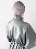 パールホワイト×ミニボブ