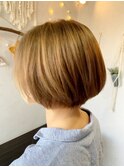 ストレートパーマでショートカット