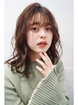 ネオリーブアイム 横浜西口店(Neolive aim) 秋冬オススメマロンベージュ【横浜】