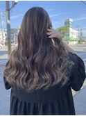 ブラウン