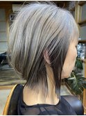 切りっぱなしボブ