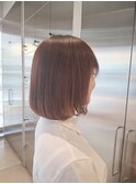 20代30代冬◎暗髪ストレートボブ×韓国風タッセル