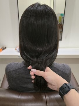 インビテーション(invitation) オリーブブラウン