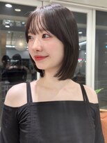 ガーデンヨコハマ(GARDEN YOKOHAMA)&nbsp;ブリーチなしカラー チャコールグレー ヘイリーボブ 冬カラー