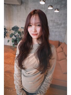 冬の暖色味のあるブラウンカラー