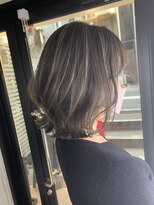 キュウヨンロク 高円寺(946)&nbsp;【大人女性に人気の外ハネボブ×ハイライトカラー】