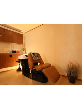 【大津京】個室で受ける<オーガニック使用>ヘッドスパ♪心地良い力加減で極上の癒しを提供致します。