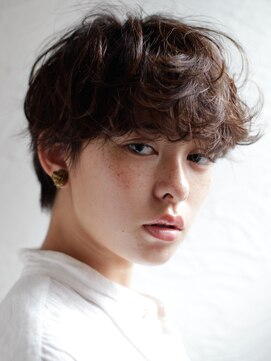 エヌ(N) モシャショート