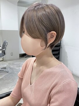 オウル(Owll) 【Owll】大人コンパクトマッシュショート　グレージュカラー