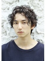 黒髪×アップバング×スパイラルパーマ【表参道、青山、原宿】