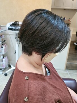 セントロバイゼクト(centro by zect) 襟足タイトショートボブ