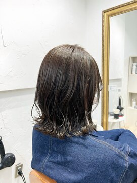 ミッシェル アフロート(michelle afloat) 20代30代◎外ハネミディアムスタイル