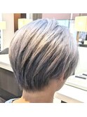 メンズライクハンサムショート ブリーチライトシルバー