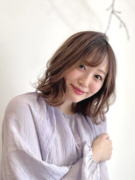 マイン(MINe) まろやかラテカラー シアベージュ 【デザイナー大場】