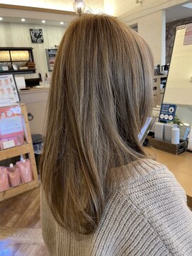 ヴァンファミリー アピタ福井飯塚店(Vanfamily) メルティグレーロングスタイル