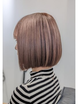 リグレイス(Re×Grace) ボブスタイル/ベージュピンク