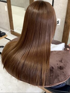 スリー(THREE) 髪質改善トリートメント 縮毛矯正 髪質改善ストレート 大阪