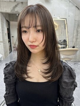 サイン 渋谷(SIGN) ザクザクレイヤーカット巻き方簡単ロング韓国アイドル表参道渋谷
