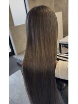 スキル 石岡(SKILL) ハイトーン/グレージュ/ロング