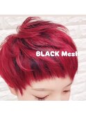鮮やかレッド　ブラックメッシュスタイル