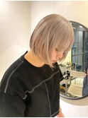 ハイトーンボブぱっつん前髪ボブミニボブ切りっぱなしボブ