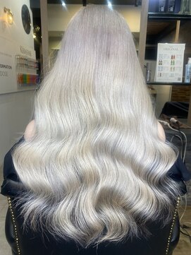 ラピス 横浜(Lapis) ［横浜］ホワイトカラー