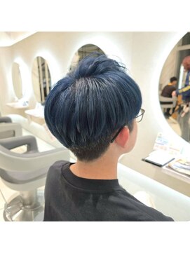 アース 土気あすみが丘店(HAIR&MAKE EARTH) メンズブルーカラー