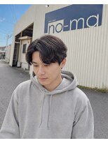 ノーマ(no-ma)&nbsp;【センターパート】直毛・毛流れが出にくい方に