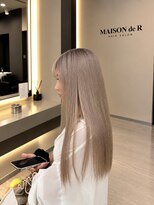メゾン ド アール(Maison de R)&nbsp;ミルクティーベージュ×ロングストレート