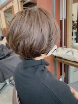 ルーファス 恵比寿 渋谷(Ruufus)&nbsp;40代大人可愛ハイライト丸みショート【Ruufus恵比寿渋谷】31579