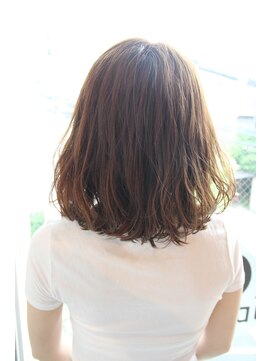 クート 北浦和(ku-to) ミディアムウェーブ×イルミナカラ－×髪質改善×白髪染め