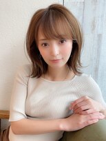 アフロート ディル(AFLOAT D'L) 20代30代40代小顔外ハネミディアムひし形シルエットくびれミディ