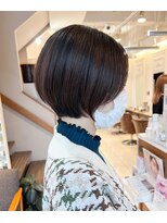 ネオリーブアイム 横浜西口店(Neolive aim)&nbsp;伸ばしかけの丸みショートボブ　艶髪美髪矯正