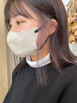 バイオレット ナゴヤ(Violet Nagoya) 透け感たっぷりのラベンダーインナーカラー♪