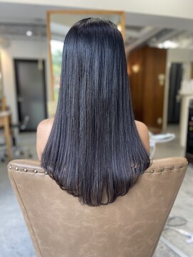 フツーロ 栄(FUTURO) プルエクステ